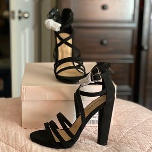 Black dress sandals
